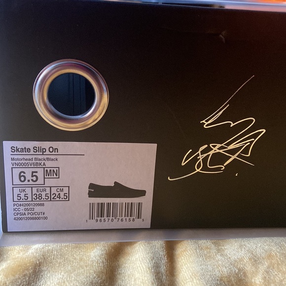 Motörhead vans! - Picture 10 of 11